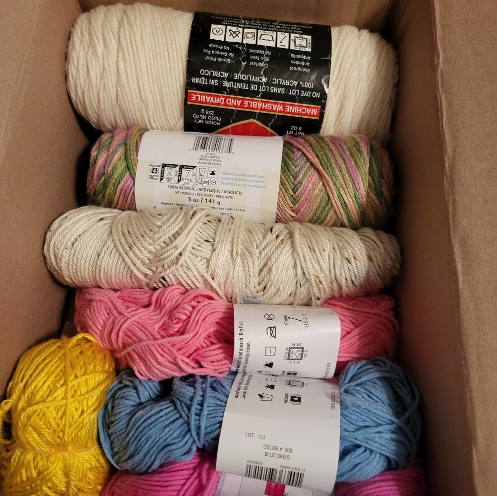 Box unused yarn